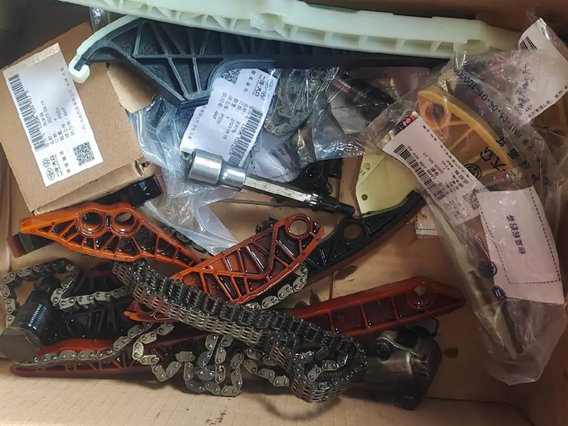 Substituindo a corrente de tempo e o tensor para o motor Volkswagen Passat EA888